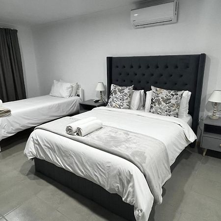 Cradock Guest House & Self Catering Εξωτερικό φωτογραφία