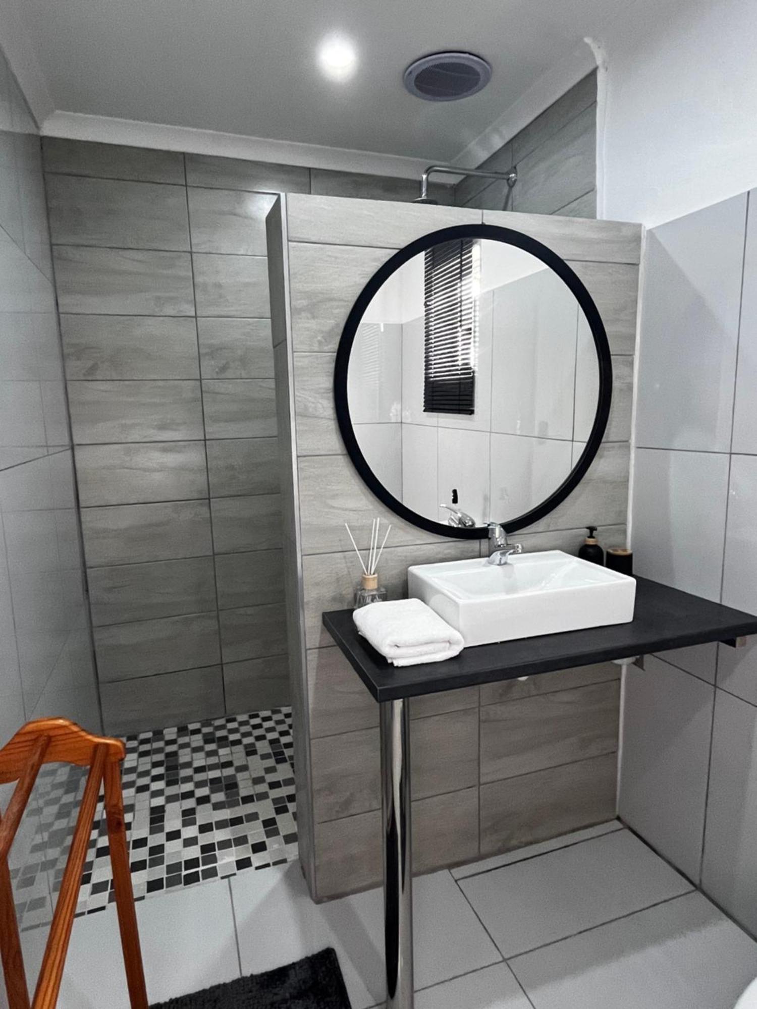 Cradock Guest House & Self Catering Εξωτερικό φωτογραφία
