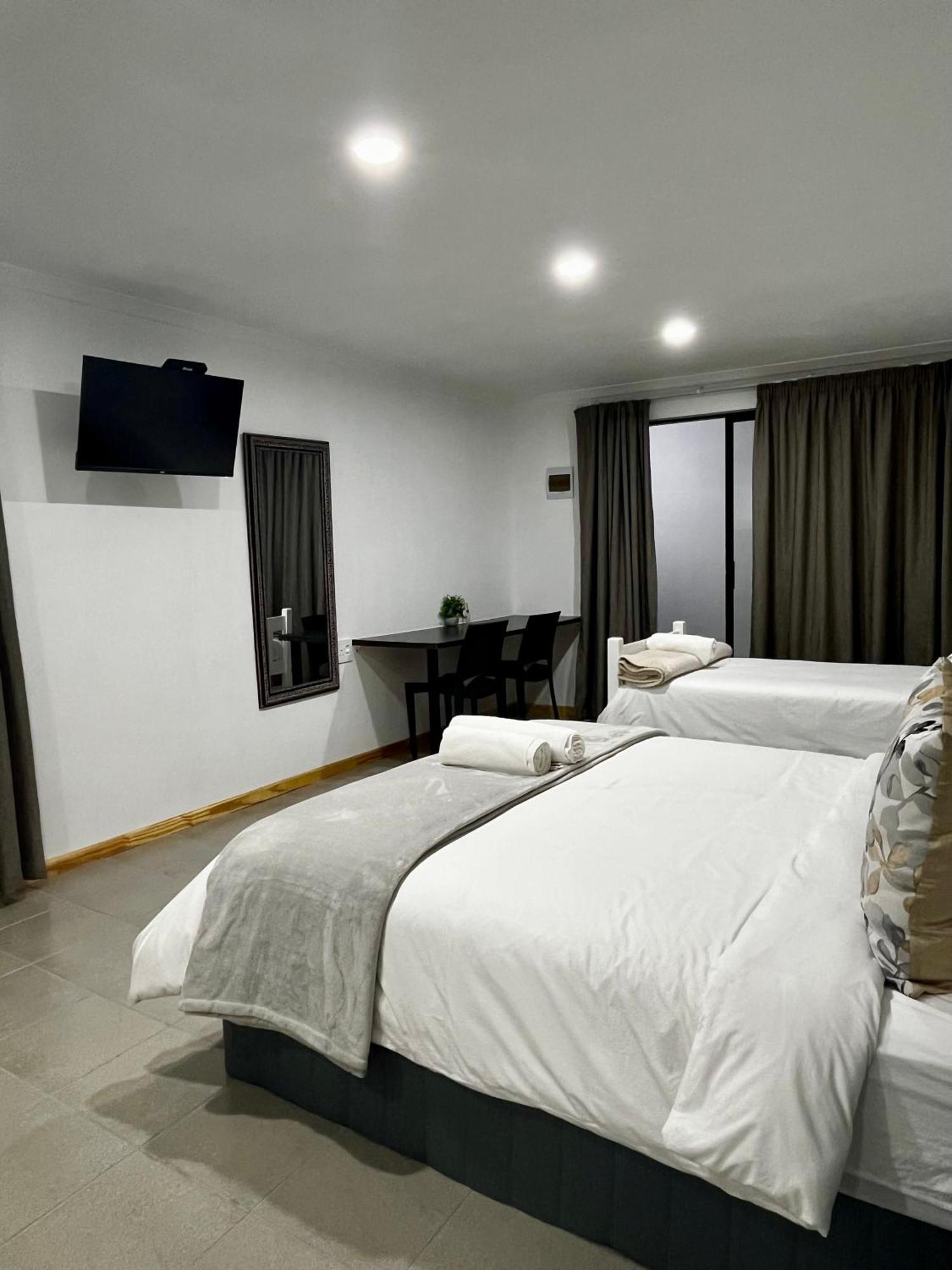 Cradock Guest House & Self Catering Εξωτερικό φωτογραφία