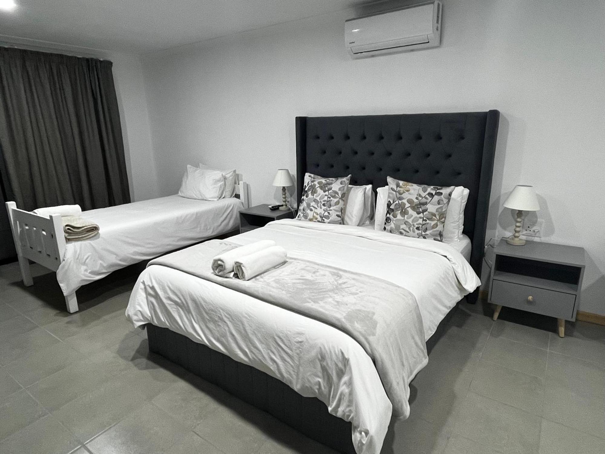 Cradock Guest House & Self Catering Εξωτερικό φωτογραφία
